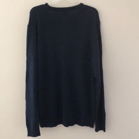 Old Navy Men's Blue Fair Isle Crew-neck Sweater - Picture 7 of 7